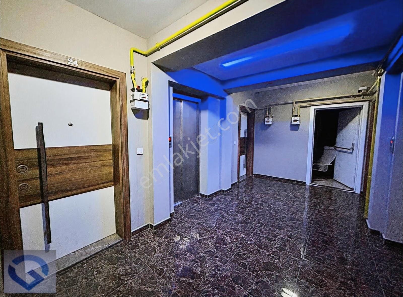 Güvenci'den Elara Sitesinde,yüzme Havuzlu,2+1,110 M²,ara Kat - Görsel 4