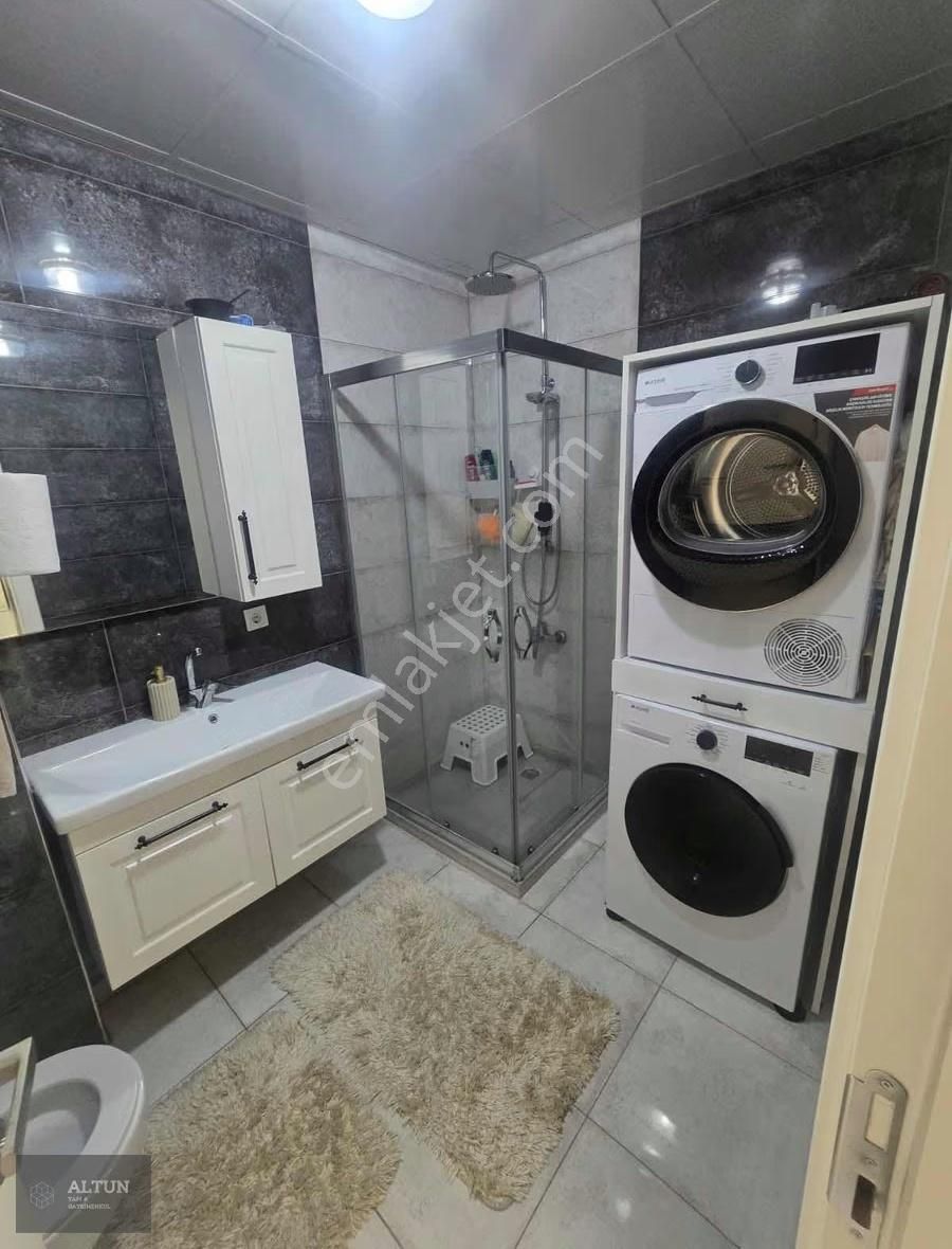 Denizköşklerin En Güzel Ön Cephe 2+1 Satılık Dairesi - Görsel 24