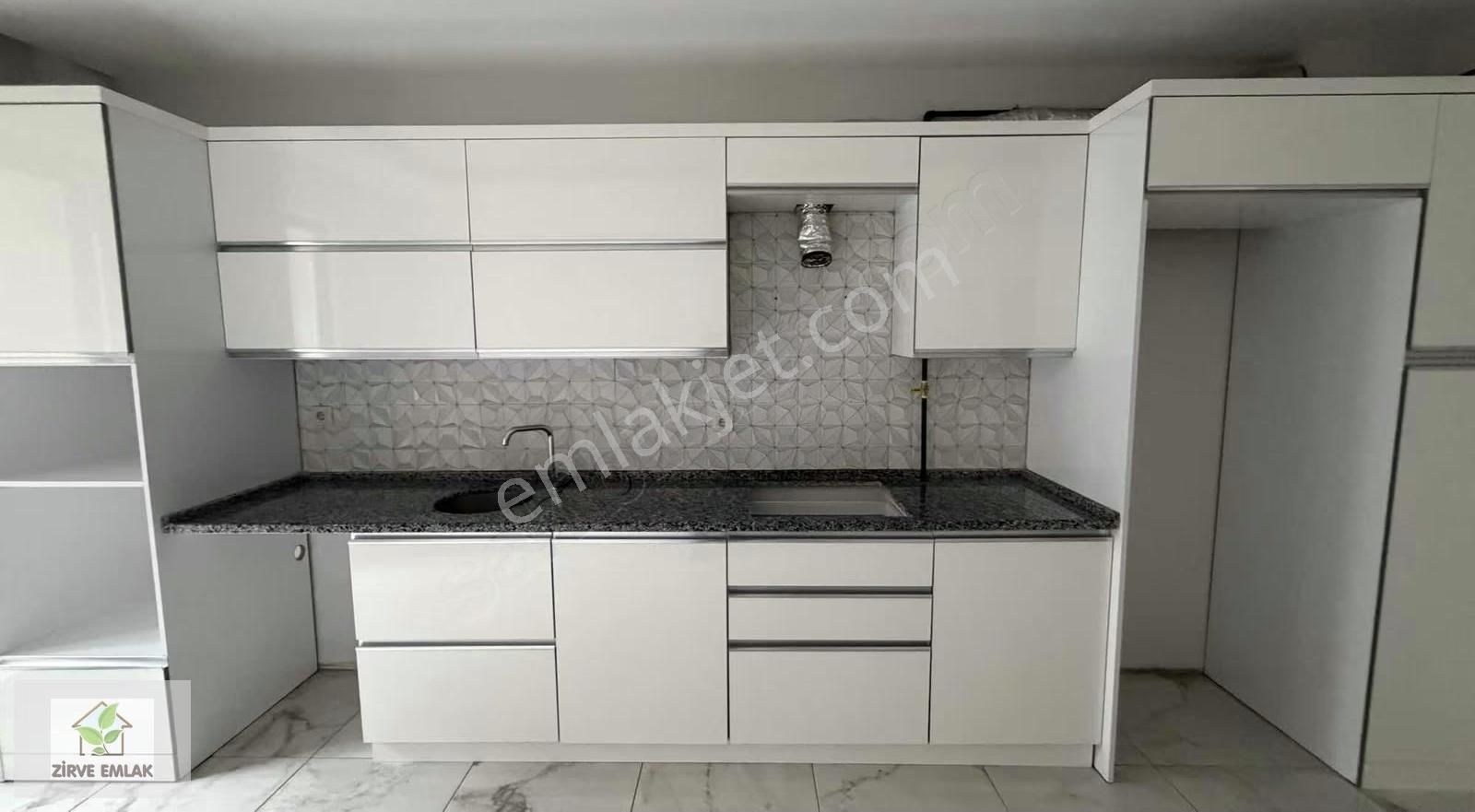 Zirve Emlak Kiralıyor Yarenler 3+1 190m2 Garajlı Ultra Lüx Daire - Görsel 6