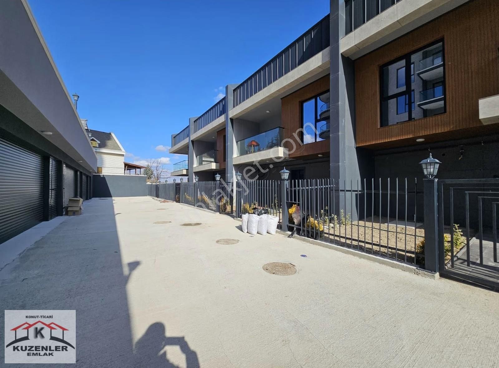 Pineta Sitesi_protokol Yolunda Güvenlik K.otopark 3banyolu Villa - Görsel 28