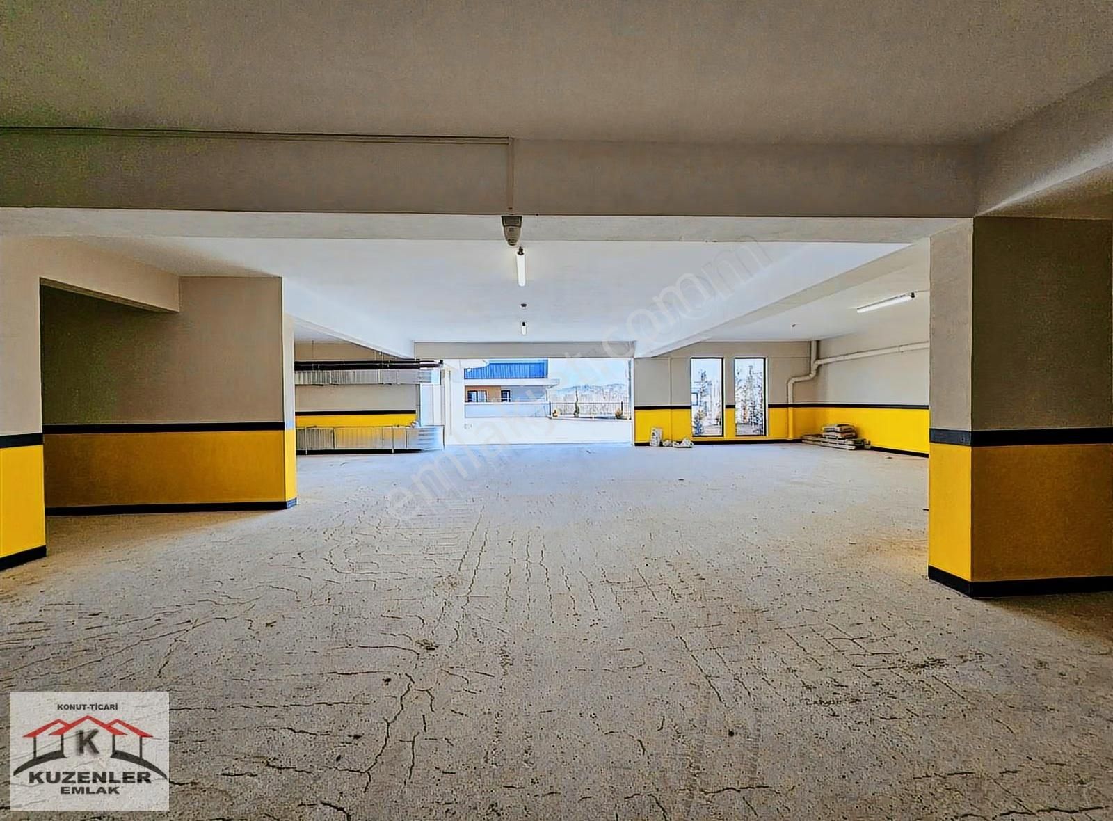 Pineta Konutları_7/24 Güvenlikli K.otoparklı Ultra Lüks 11kt 4+1