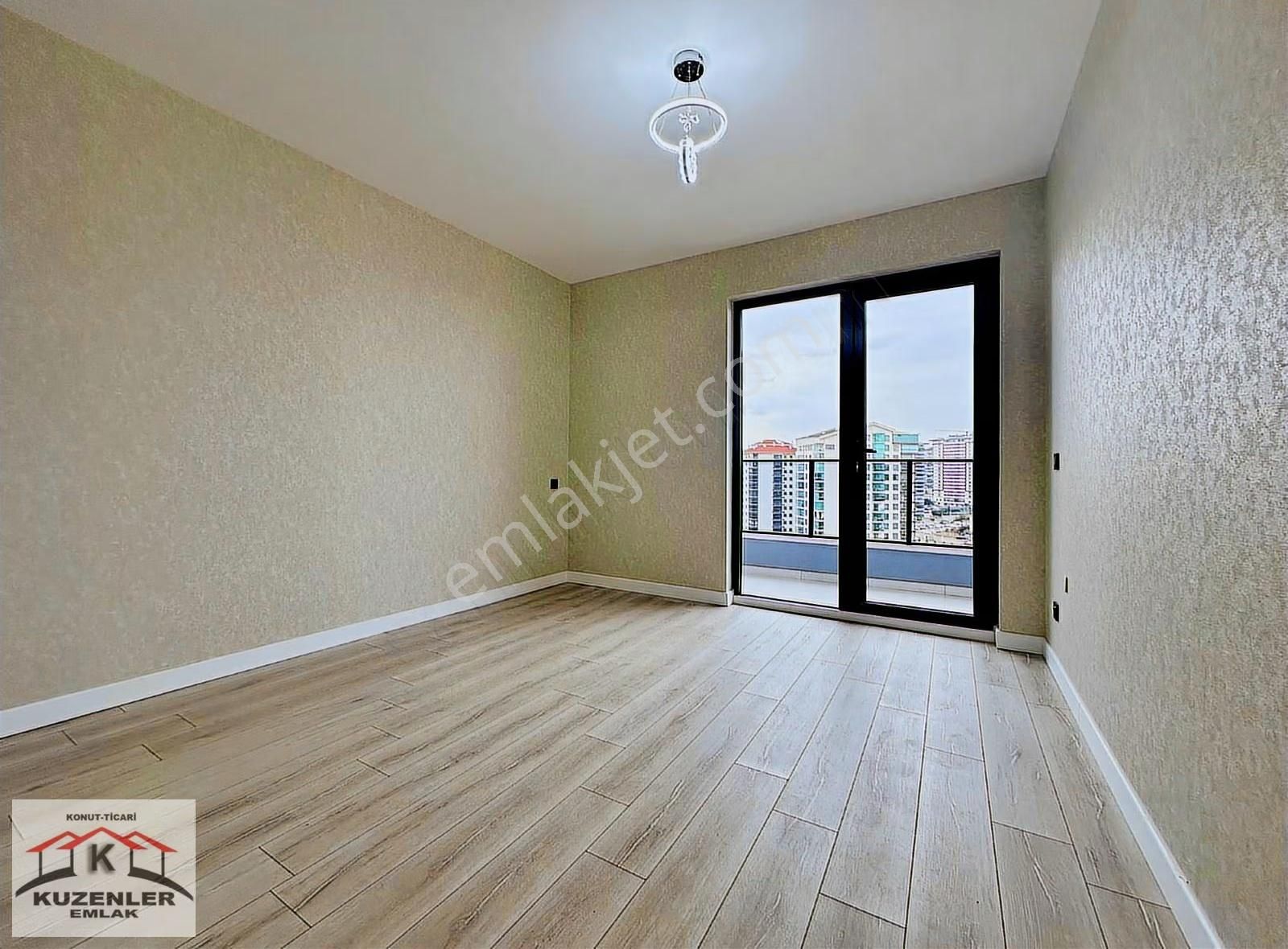 Kuzenler'den Devlet Hastanesi Yanı Sitede 8kt 2+1 2banyo Teraslı - Görsel 12