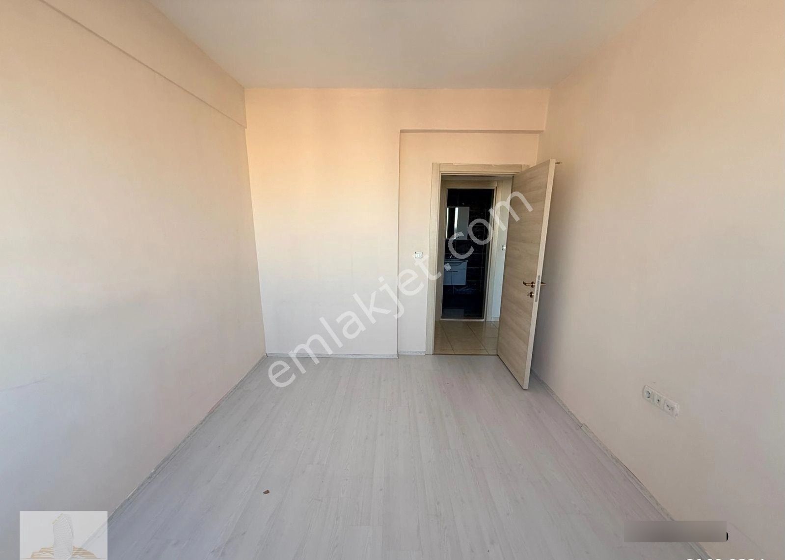 Uğur Emlak'tan Bosnada Ankastre Mutfaklı 3+1 Yapılı Kiralık - Görsel 11