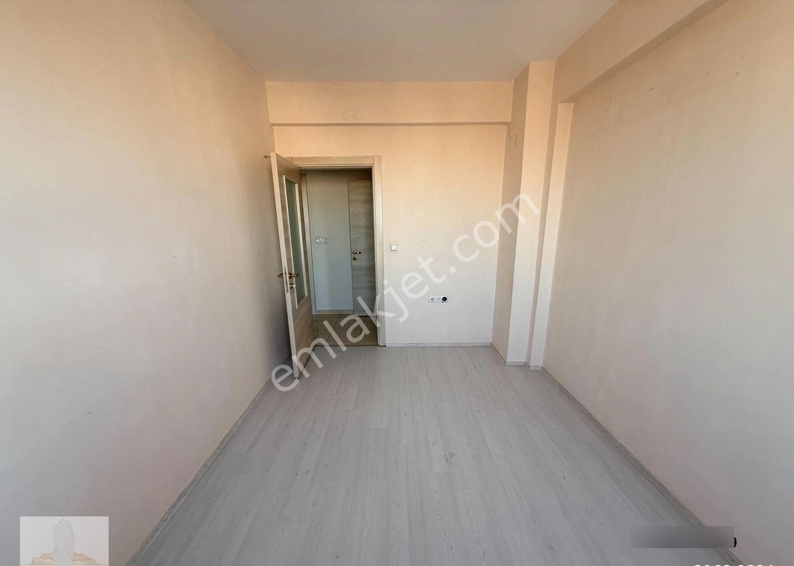 Uğur Emlak'tan Bosnada Ankastre Mutfaklı 3+1 Yapılı Kiralık - Görsel 18