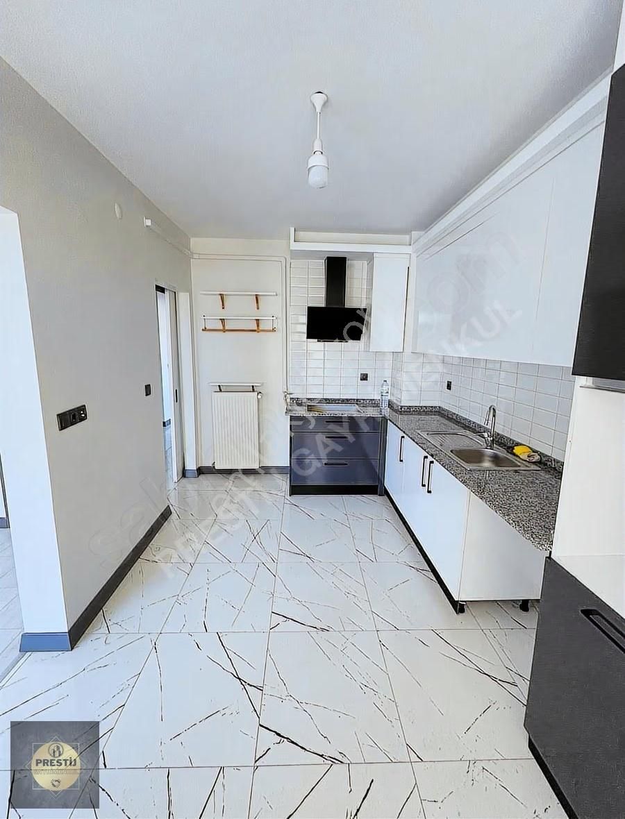 İldem E 4+1 Tapulu Ara Kat Yüksek Kredili Önü Açık Ferah Daire - Görsel 28