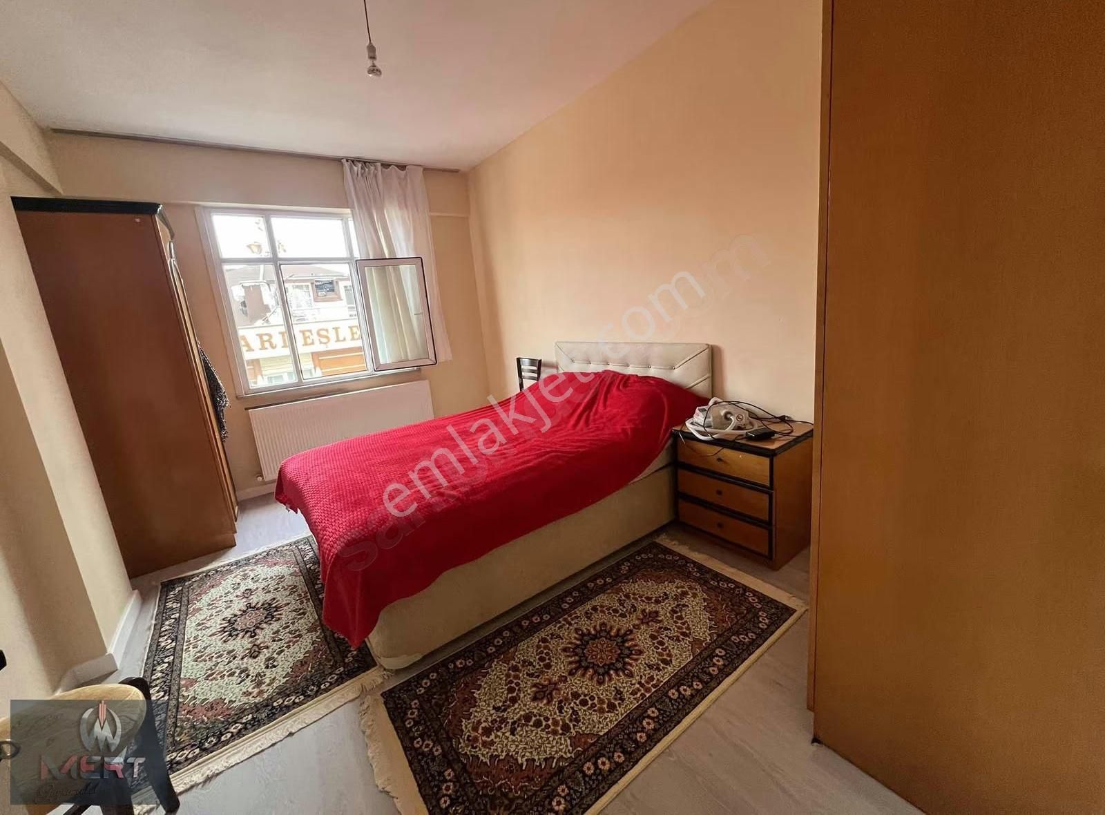 Sancaktepe Demokrasi Cad.satılık 2+1 Ara Kat Daire - Görsel 8