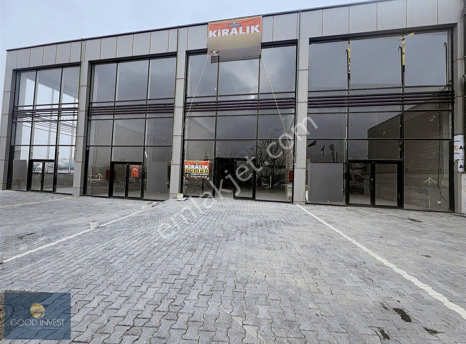 Şaşmaz Sanayi Merkezi Konumda Kiralık Kupon Dükkan