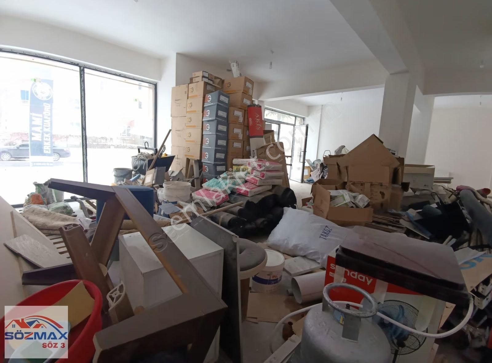 Küçük Ali'de Geniş Cephe Hazır Sıfır Satılık Dükkan - Görsel 6