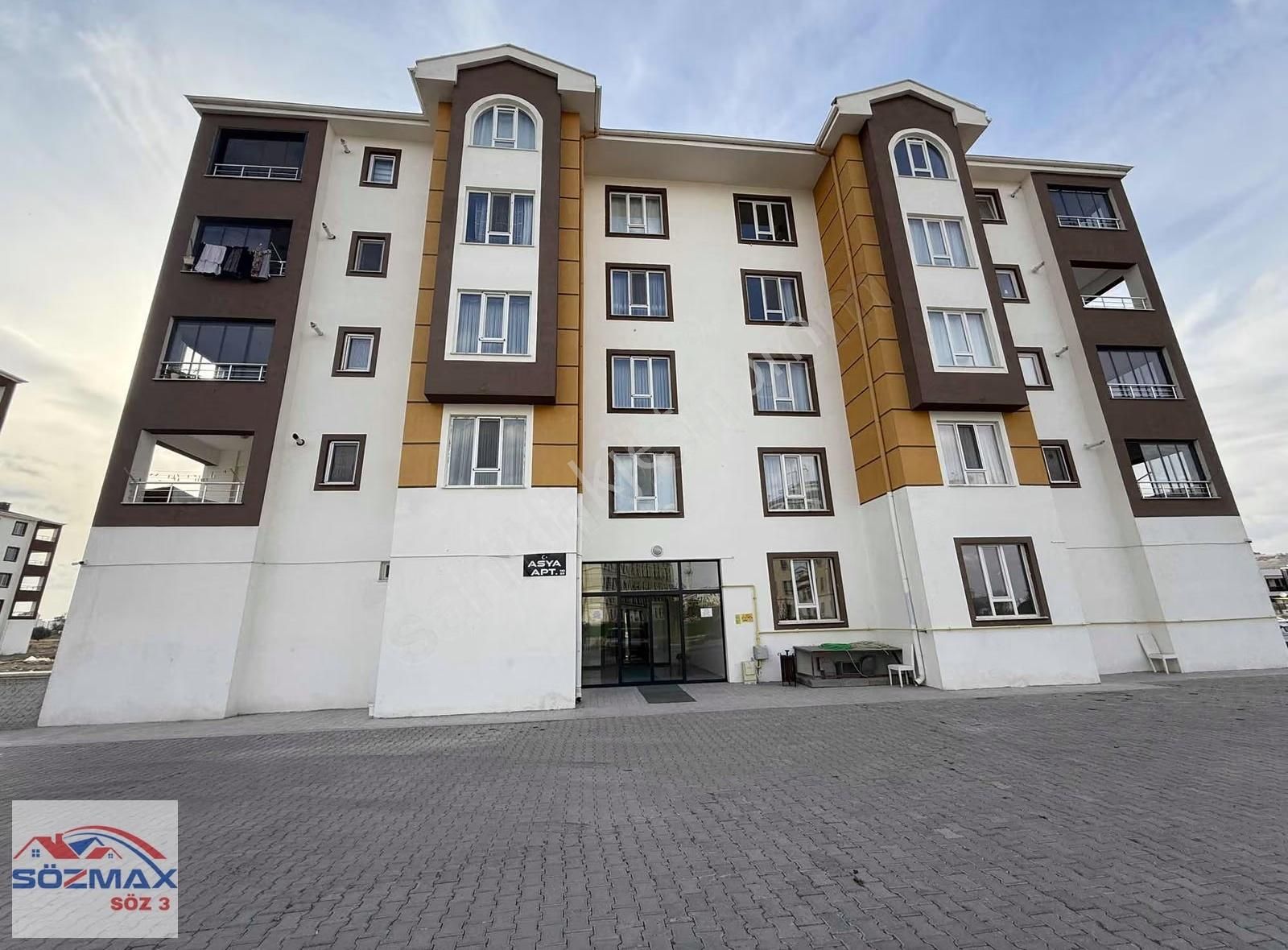 Şehir Hastanesi Yani Satılık 3+1 Geniş Daire
