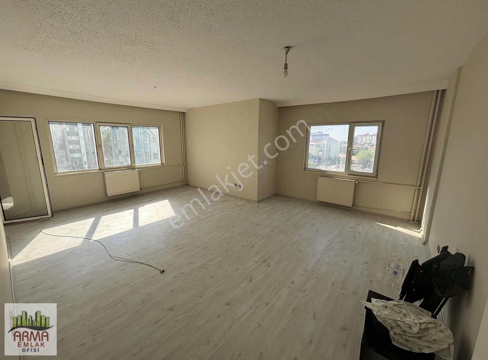 Emlak Konutları Çamlıbel Caddesi Üzeri Ara Kat 3+1 Satılık Daire - Görsel 11