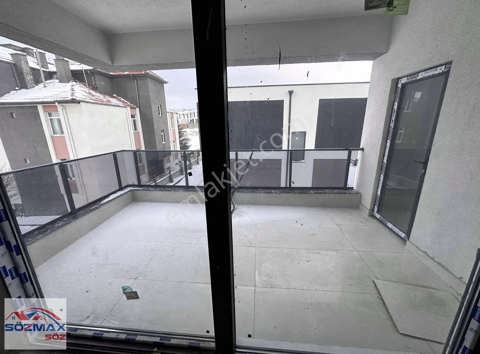 Dört Mevsim Oturuma Uygun Erkilet Sıfır Villa - Görsel 29