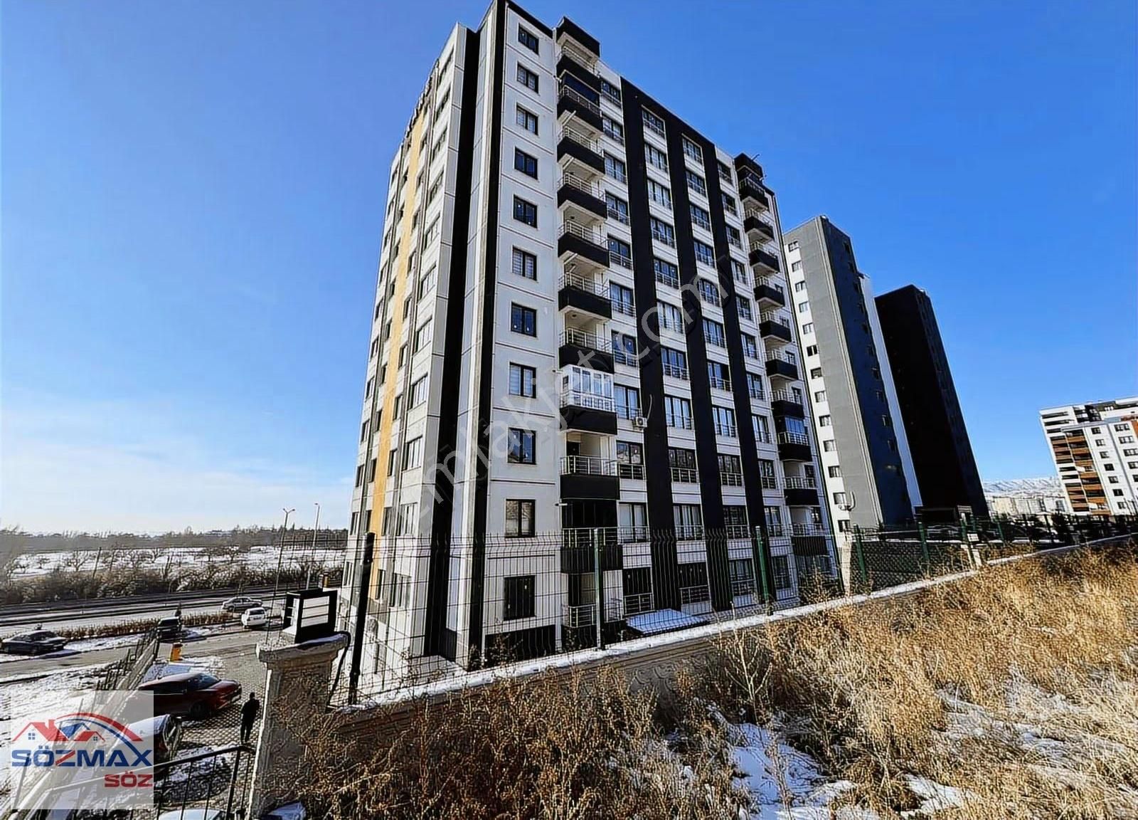 Erkilet Bulvarında Polis Okulu Yanı Satılık 4+1 Daire Meskenli - Görsel 30