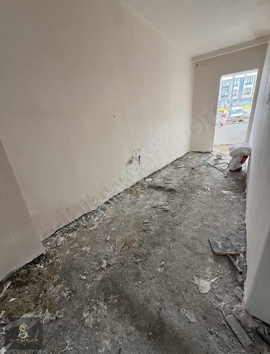 Kanarya'da 1+1 Satılık 65m2 1.inci Kat Sıfır Daire - Görsel 6