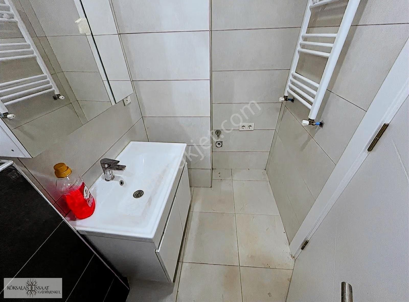 Köksalandan Altıntepede Ulaşıma Yakın Sıfır Ön Cephe Bahçeli 1+1 - Görsel 13