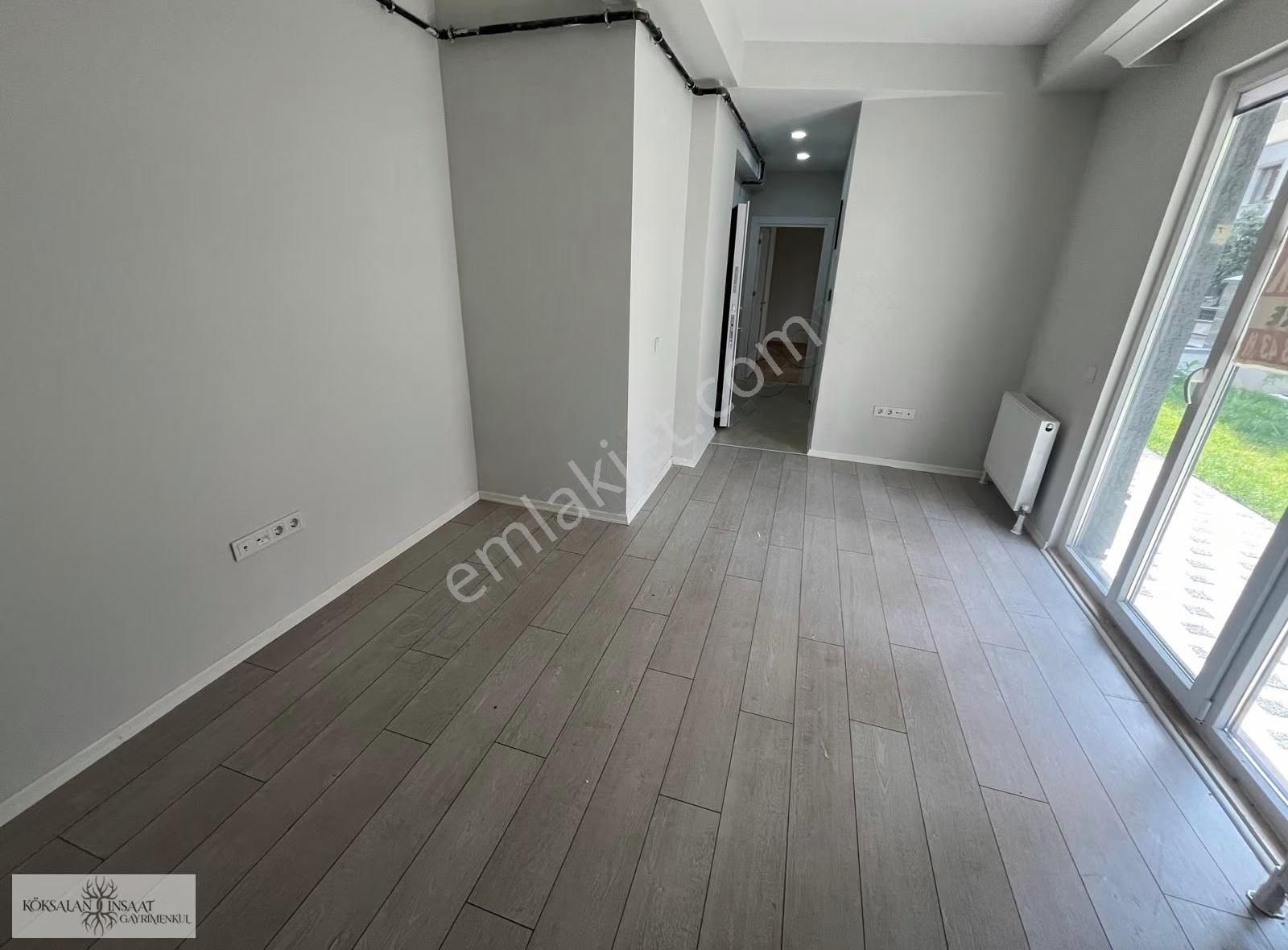 Köksalandan Altıntepede Ulaşıma Yakın Sıfır Ön Cephe Bahçeli 1+1 - Görsel 3