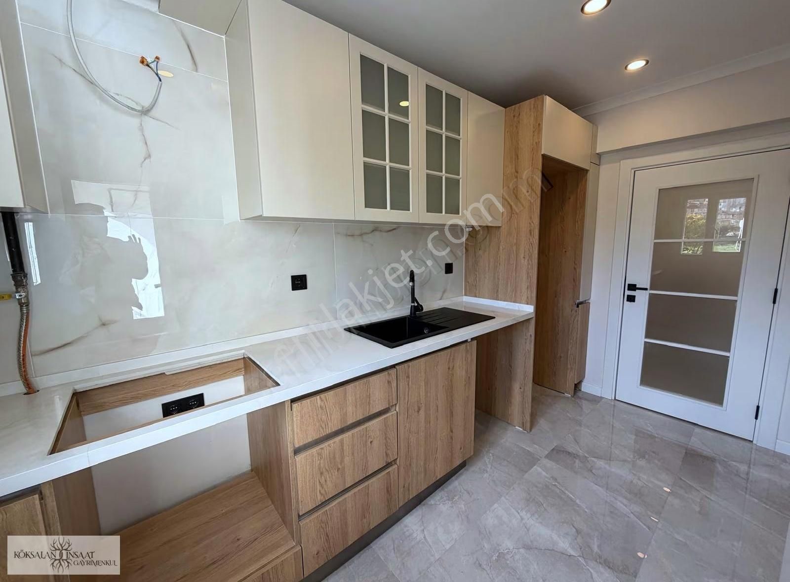 Köksalan'dan İdealtepe'de Site İçerisinde A'dan Z'ye Yapılı 3+1 - Görsel 22