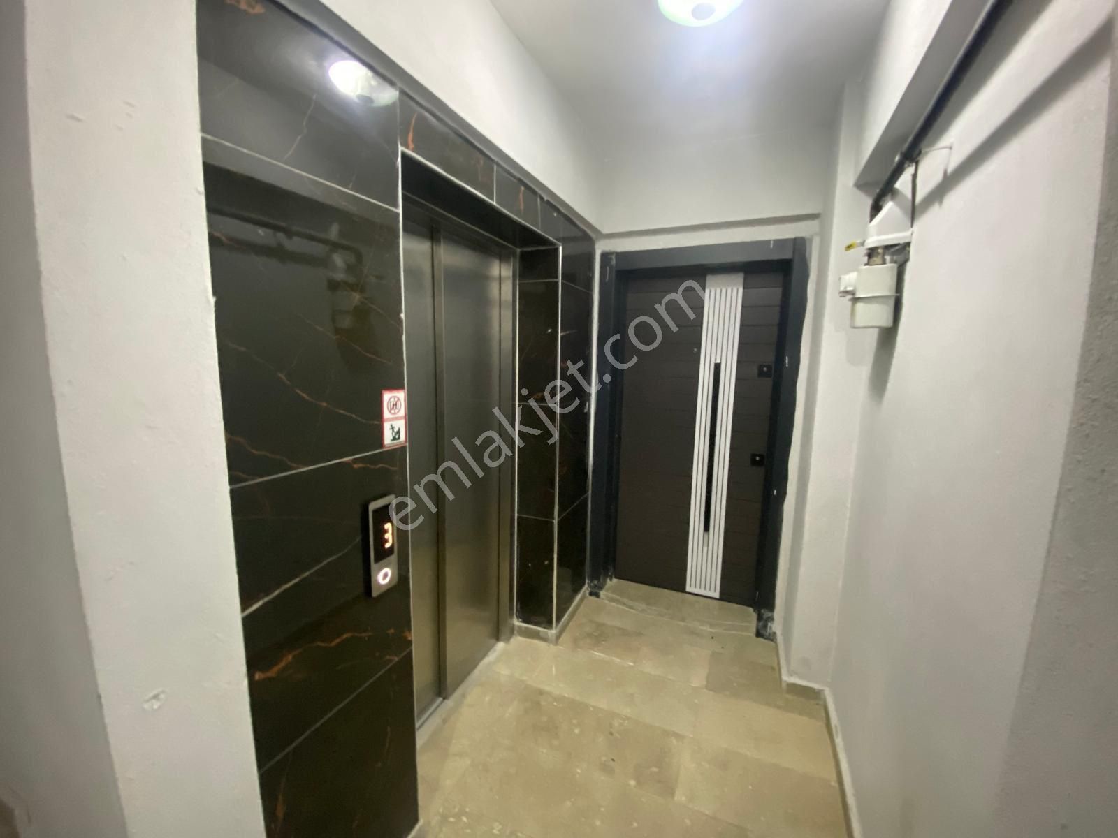 Salihli Satılık 2+1 Özel Otoparklı Daire Luna Avm Arkası - Görsel 8