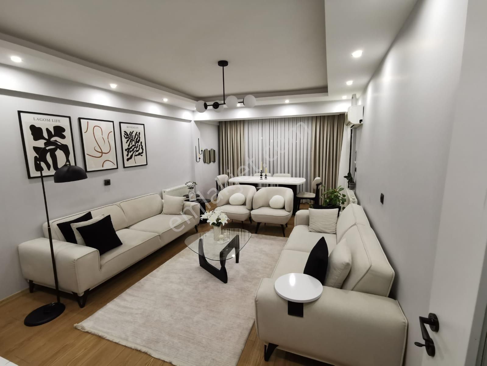 Salihli Satılık 2+1 Özel Otoparklı Daire Luna Avm Arkası