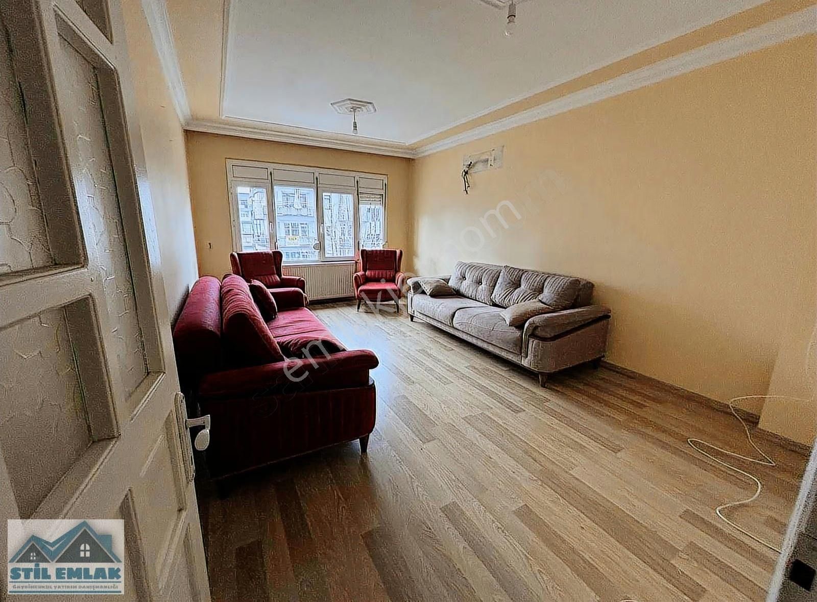 Salihli Satılık 3+1 Daire Menderes Caddesi - Görsel 2