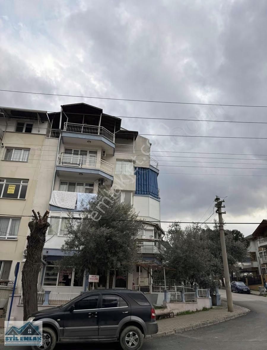 Salihli Komple Satılık Köşe Bina 4 Daire 5 Dükkan Sağlık Mah. - Görsel 10