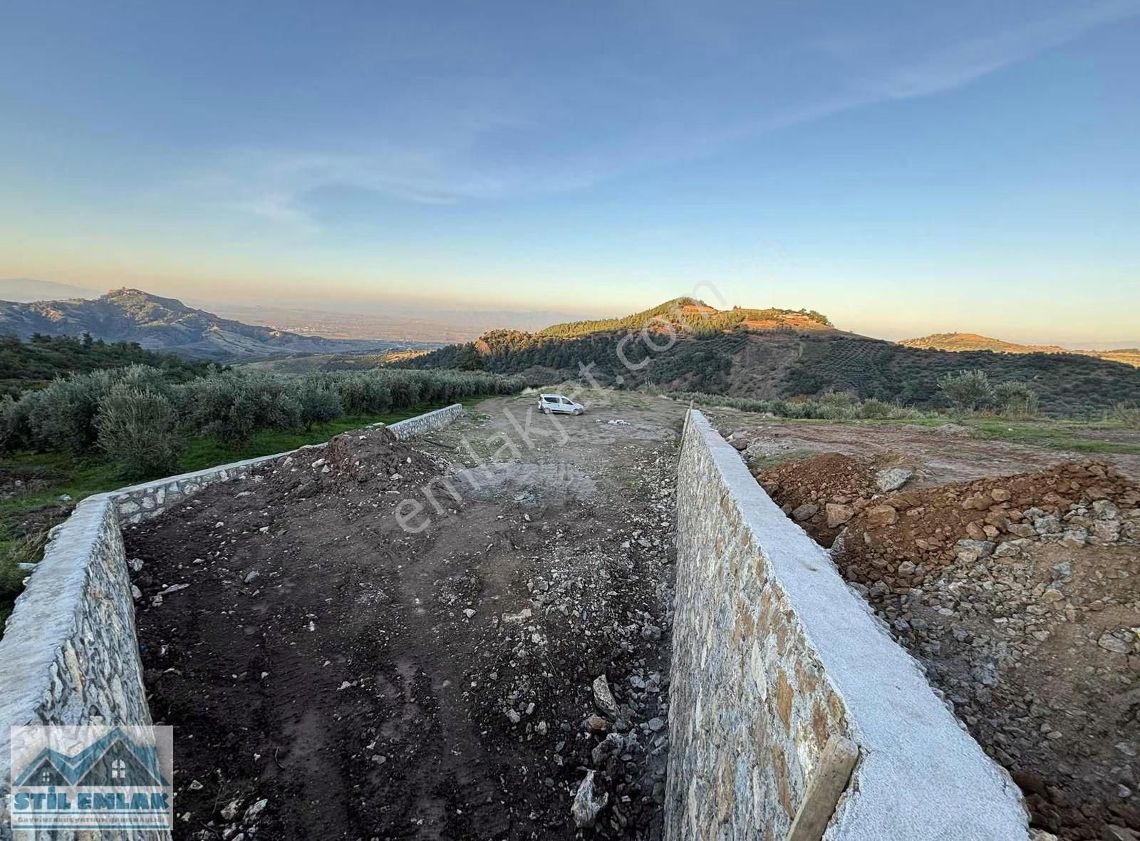 Salihli Gökköy Satılık 2635 M2 Arazi - Görsel 2