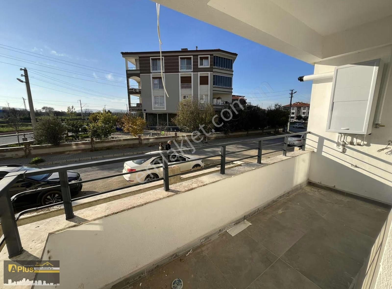 A Plus Gayrimenkulden Batı Çevreyolu Satılık 3+1 Sıfır Daire - Görsel 12