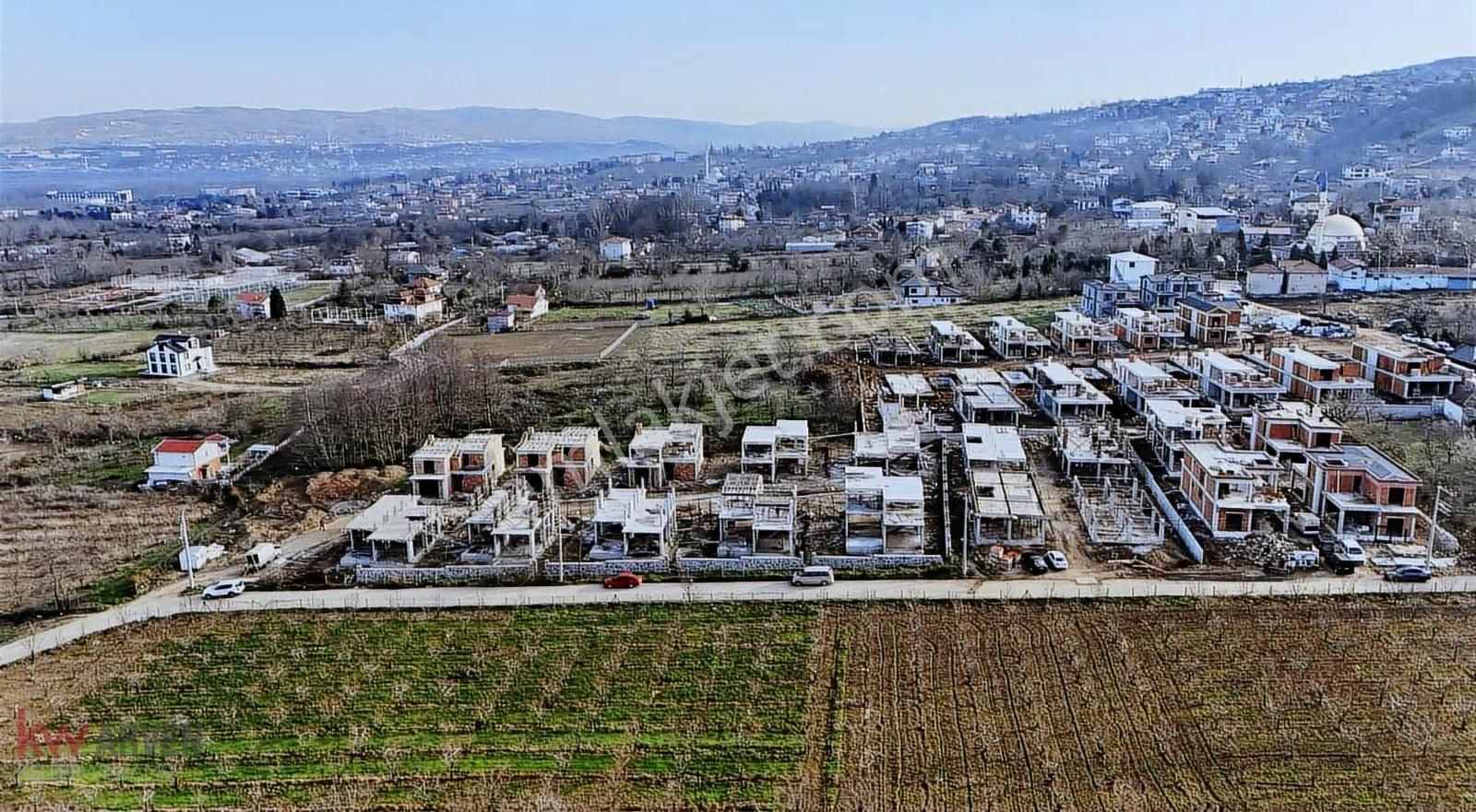 Kw Arven'den Kartepe Derbent 260m2 4.5+1 Dublex Villa %60peşinat - Görsel 12