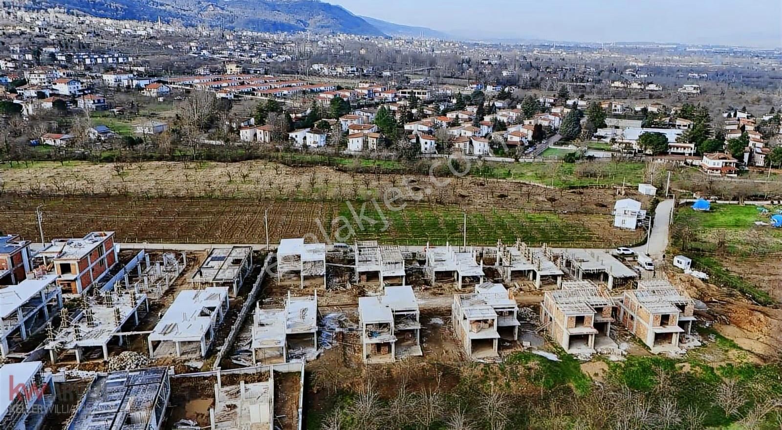 Kw Arven'den Kartepe Derbent 260m2 4.5+1 Dublex Villa %60peşinat - Görsel 8