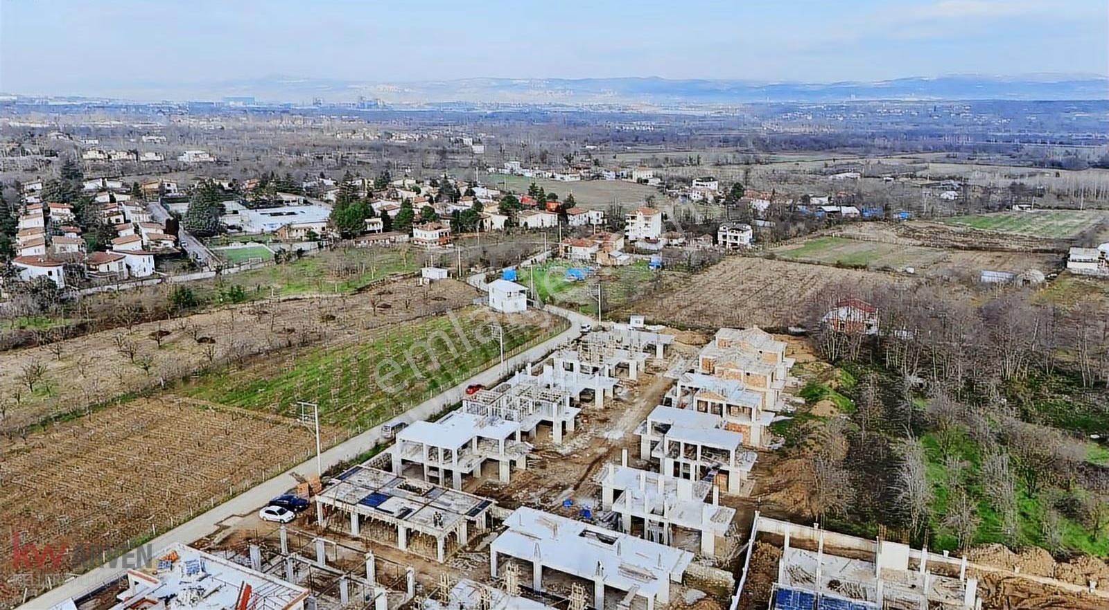 Kw Arven'den Kartepe Derbent 260m2 4.5+1 Dublex Villa %60peşinat - Görsel 10