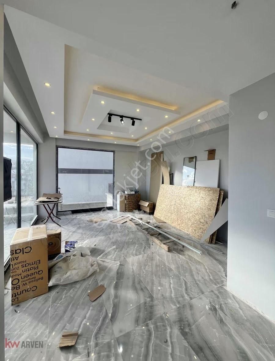 Başiskele Yeşilyurt Mah. Merkezi Konumda Kiralık 35 M² Dükkan - Görsel 7