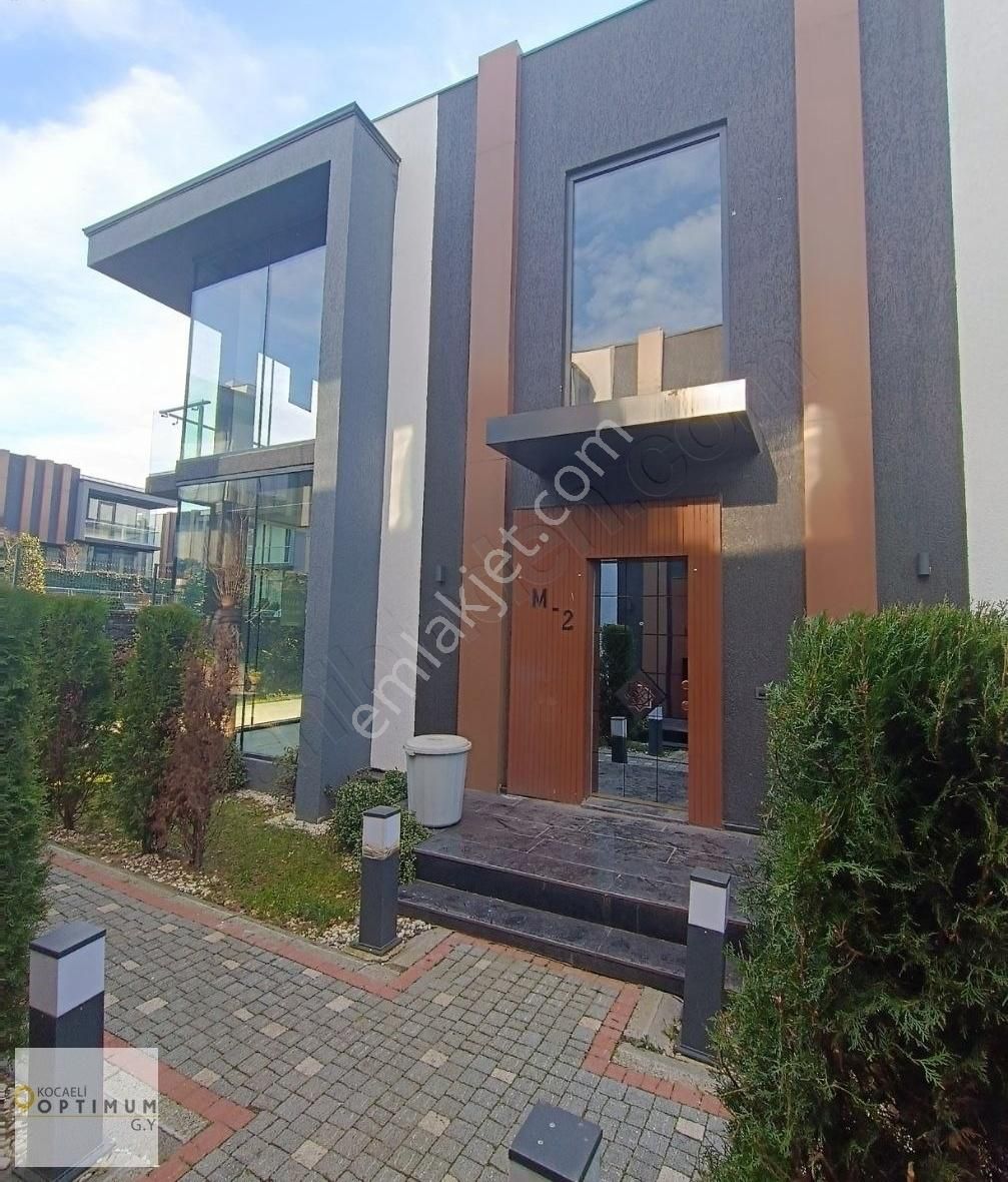 Kw.arvenden Kartepe Sierra Vilaları Ultra Lüks Kiralık 4+1 Villa - Görsel 17