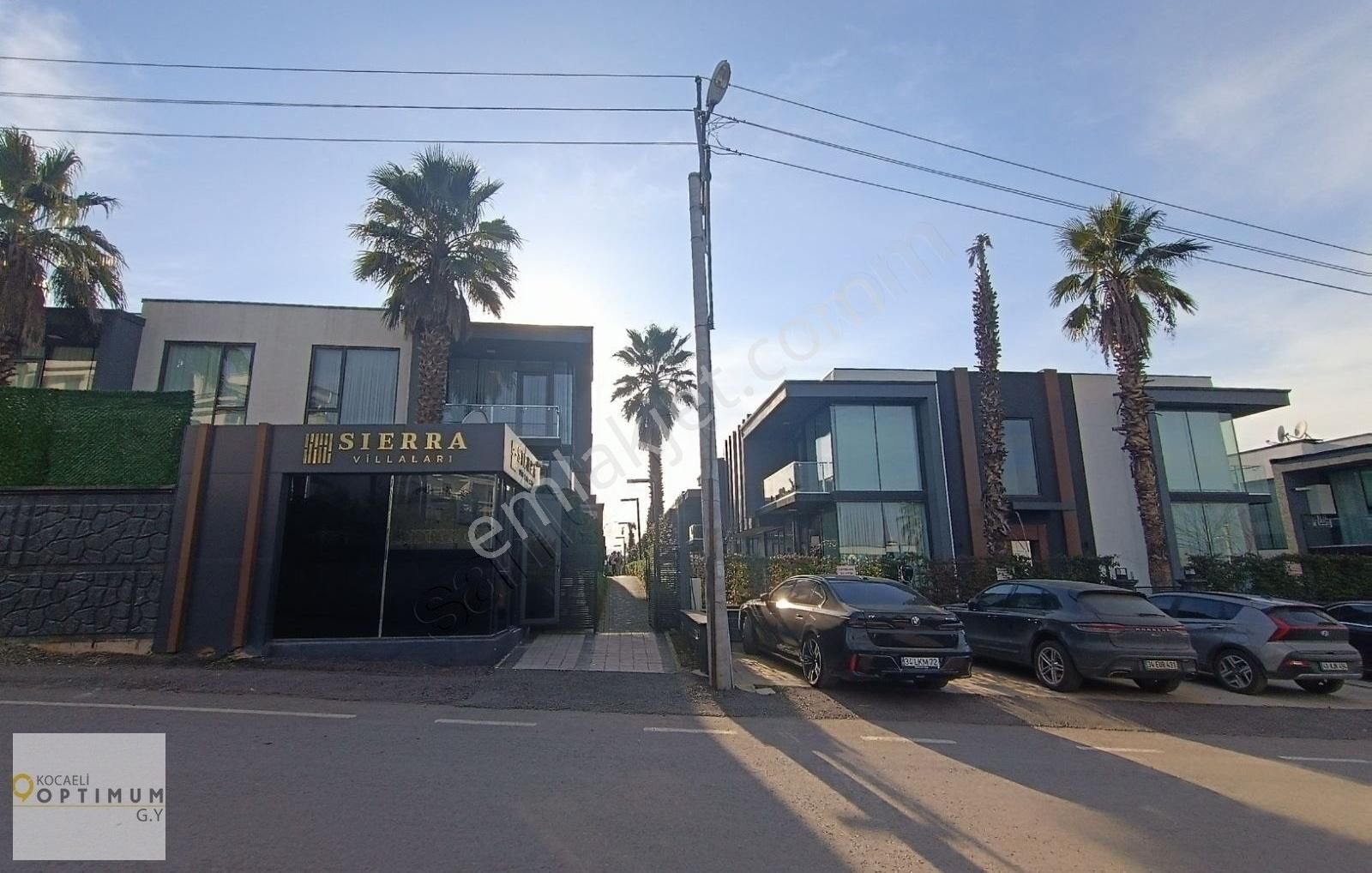 Kw.arvenden Kartepe Sierra Vilaları Ultra Lüks Kiralık 4+1 Villa