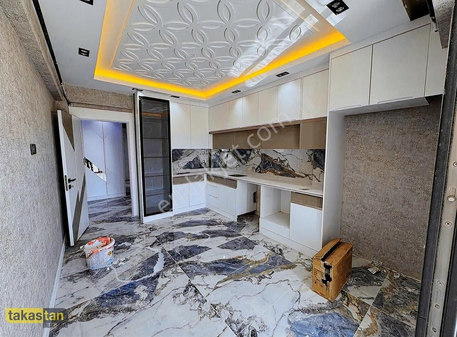 Belkıs'ta Satılık Arakat Sıfır 3+1 Merkezi Lokasyon - Görsel 11