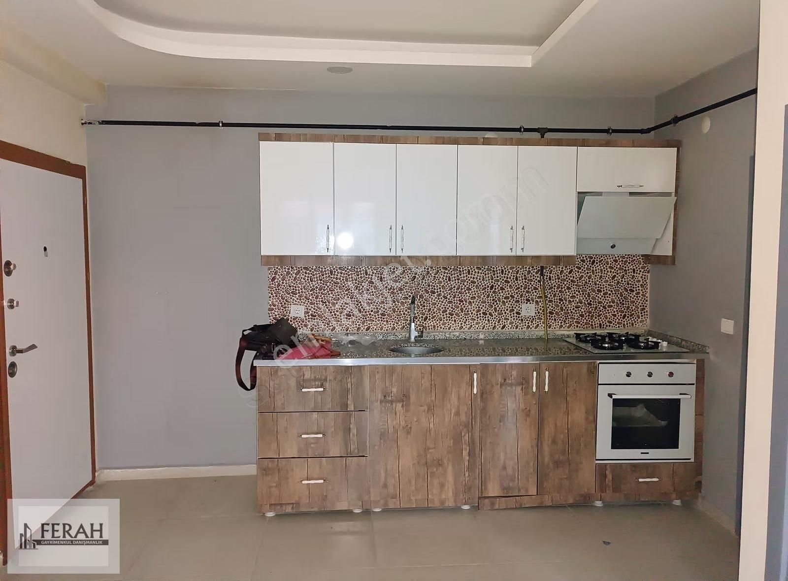 Dörtyol Migros Yanı Eşyasız Ankastre Setli 1+1 50m Kiralık Daire