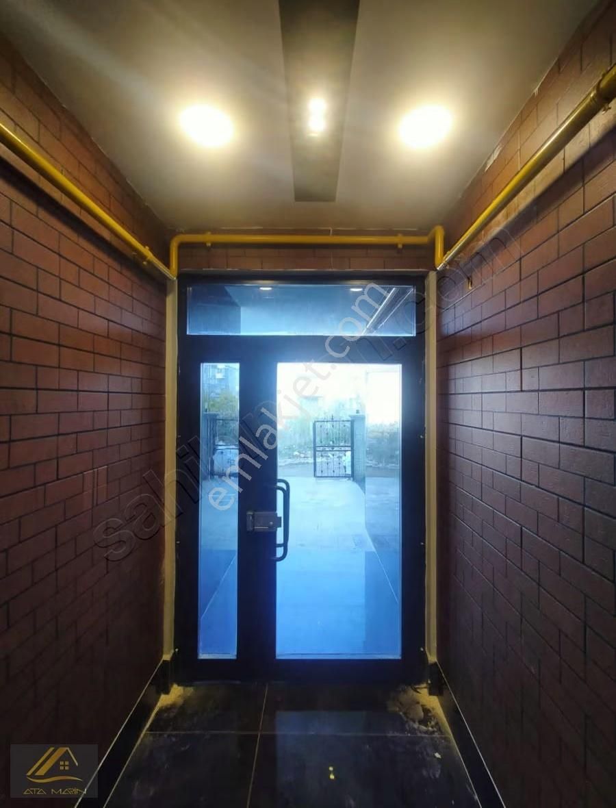 Körfez'de Tramvaya Çok Yakın Sıfır 1+1 Daire - Görsel 7