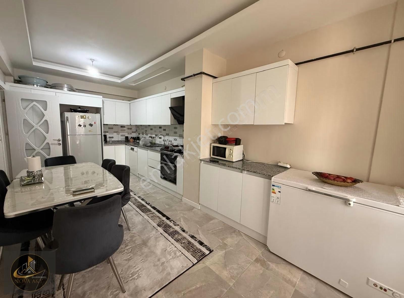 Nova A&y'den Selahattin Eyyübi Mah. Satılık Geniş 3+1 Daire