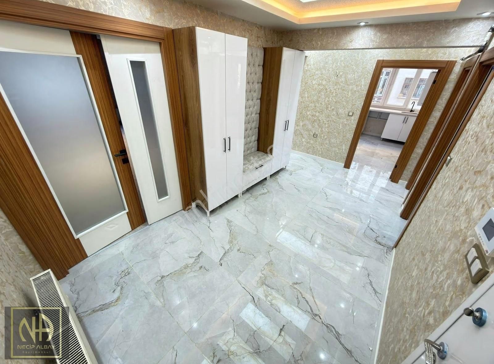 Gazze Caddesi Üzerine Emsalsiz Fırsat Dairesi !!! - Görsel 10