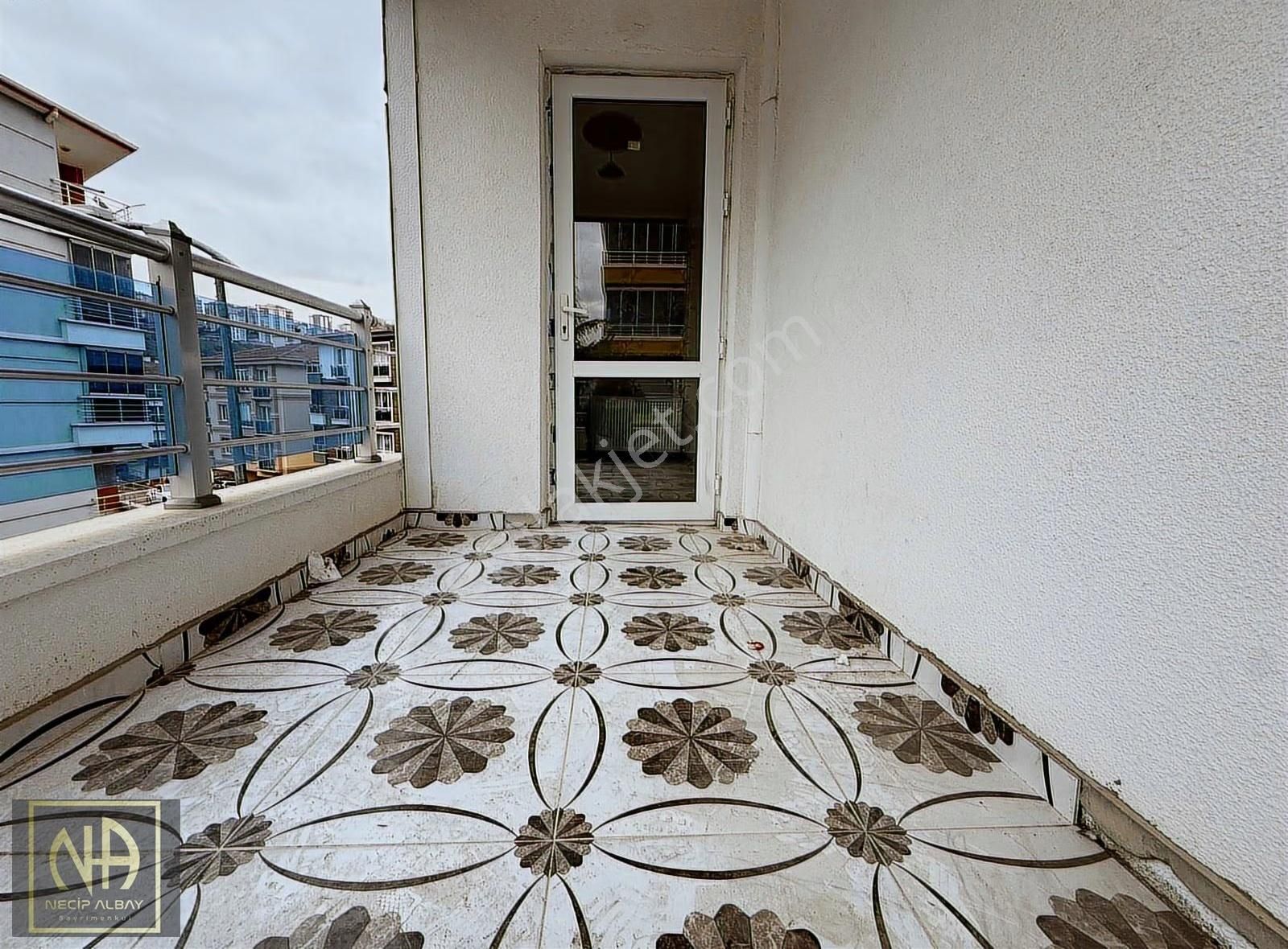 Karakeçili Cd Si Üzerinde 3+1 Katta Ön Cephe Yeni Bina !!! - Görsel 15