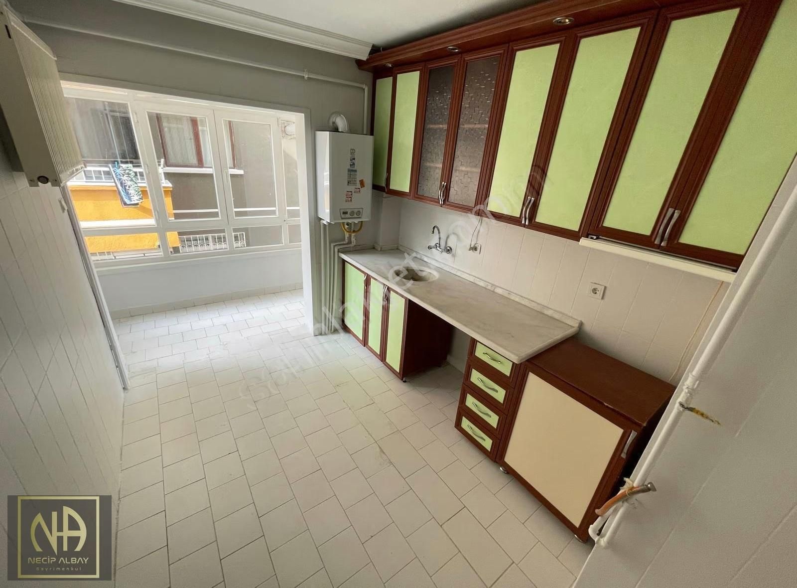 Etlik'te Kaçırılmayacak Fırsat Ön Cephe Ara Kat 3+1 - Görsel 6