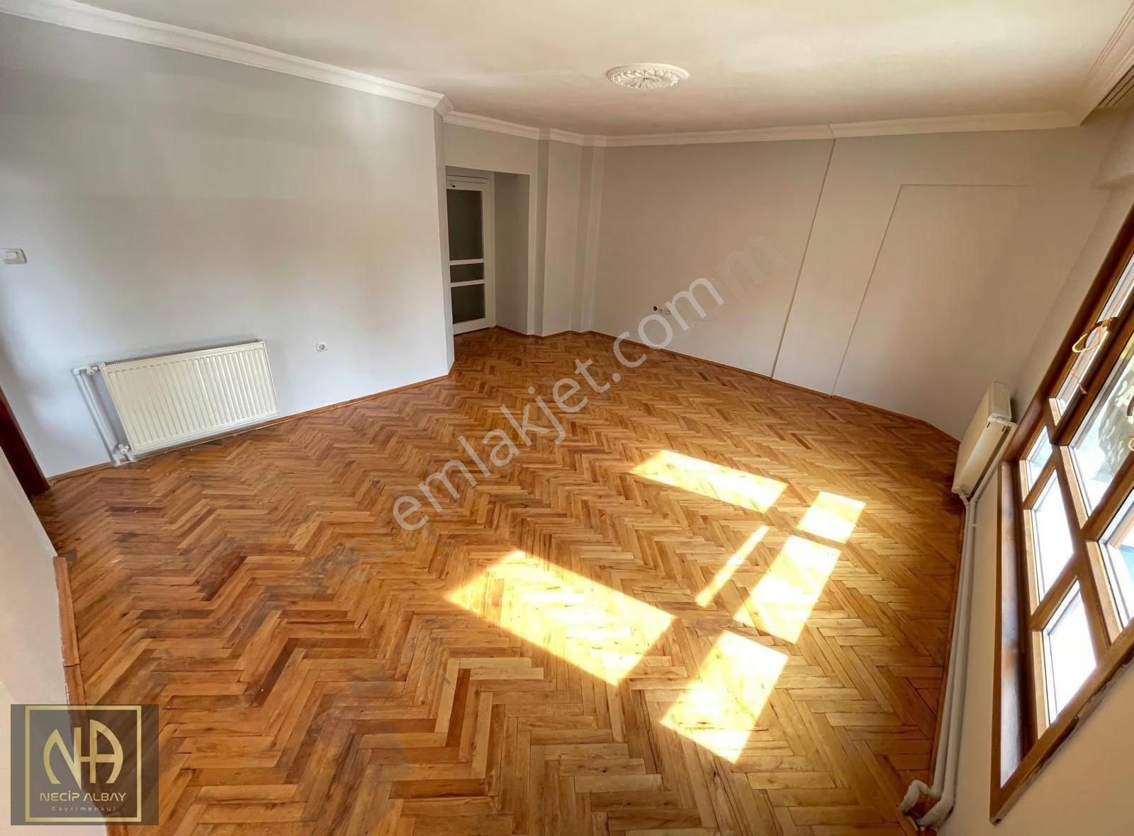 Etlik'te Kaçırılmayacak Fırsat Ön Cephe Ara Kat 3+1 - Görsel 20