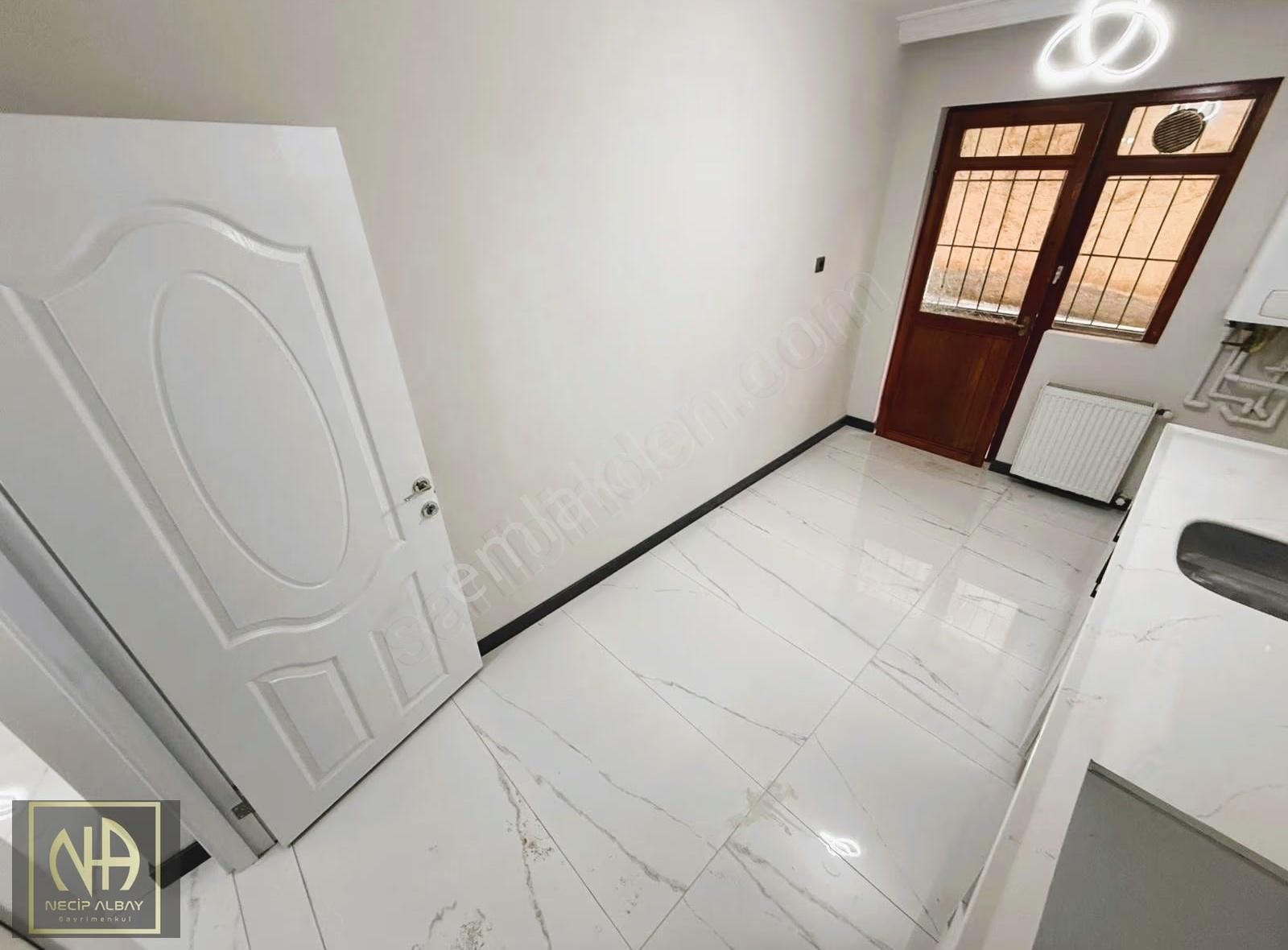 Necip Albay'dan Yeni Fırsat Yayla Mh Lüks Yapılı 3+1 Satılık - Görsel 10