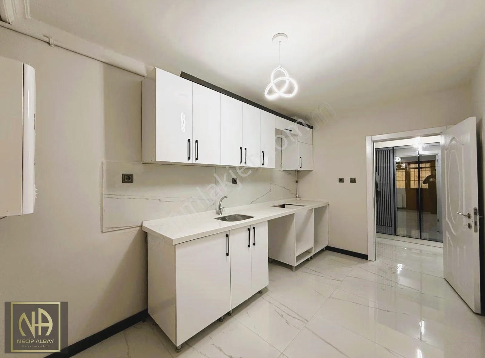 Necip Albay'dan Yeni Fırsat Yayla Mh Lüks Yapılı 3+1 Satılık - Görsel 13