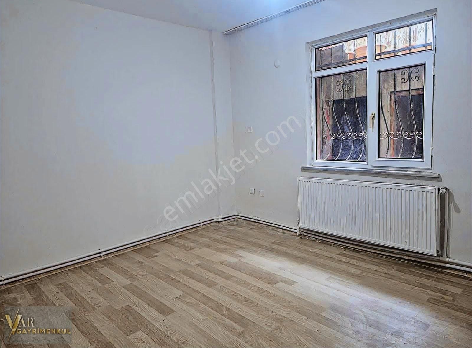 Kapaklı Bahçelievler Merkezi Konumda İskanlı 2+1 Satılık Daire - Görsel 8