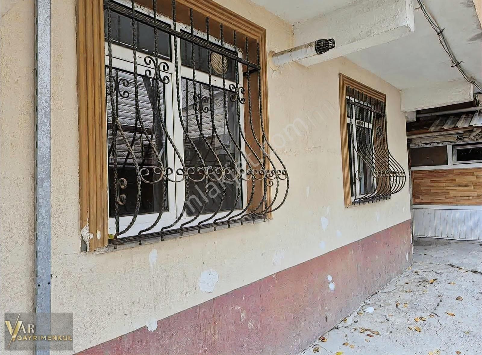 Kapaklı Bahçelievler Merkezi Konumda İskanlı 2+1 Satılık Daire - Görsel 2