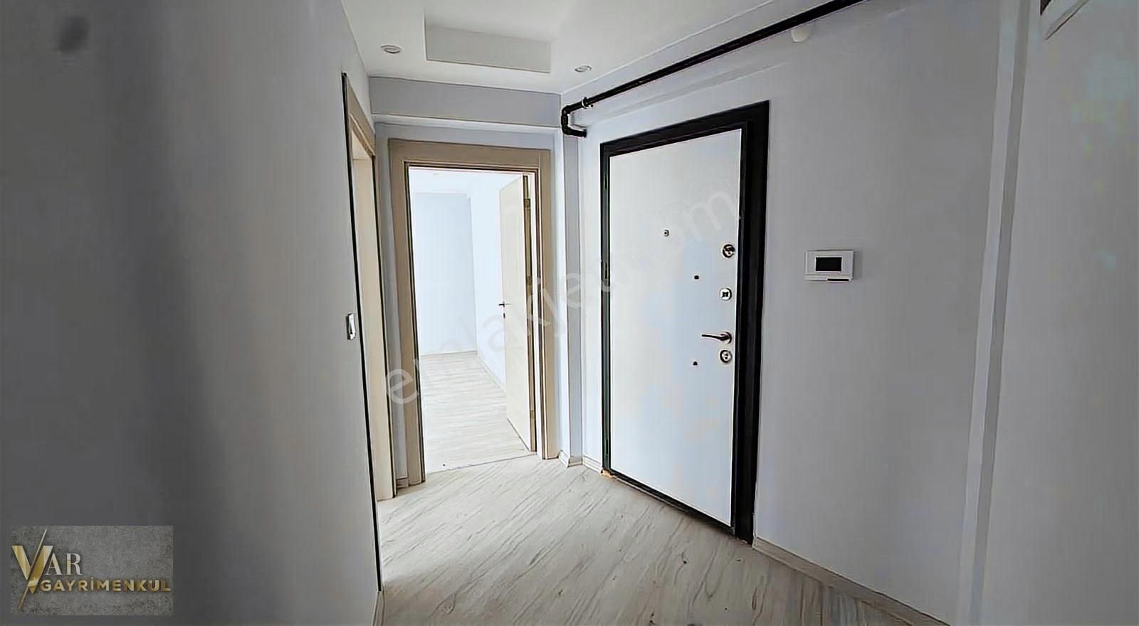 Çerkezköy Fevzipaşa'da 2+1 100m2 Ön Cephe Ara Kat Lüx Daire - Görsel 24