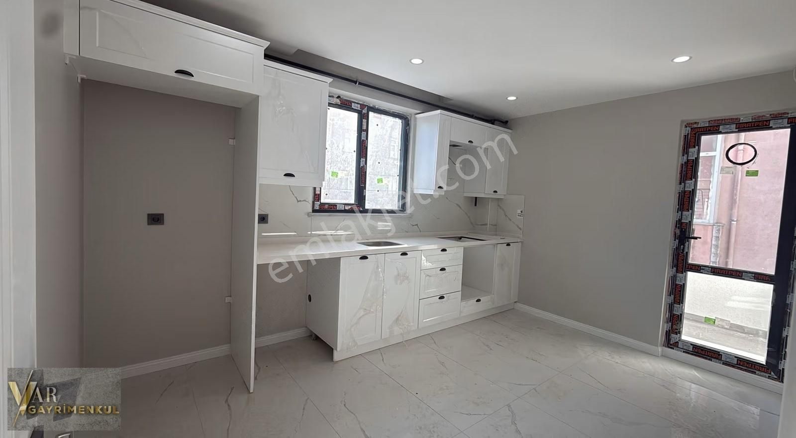 Kapaklı Atatürk Mah Merkezde 3+1 Lüx Ön Cephe İskanlı 0 Daire - Görsel 14