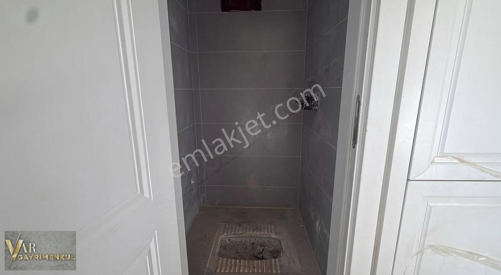 Kapaklı Atatürk Mah Merkezde 3+1 Lüx Ön Cephe İskanlı 0 Daire - Görsel 32