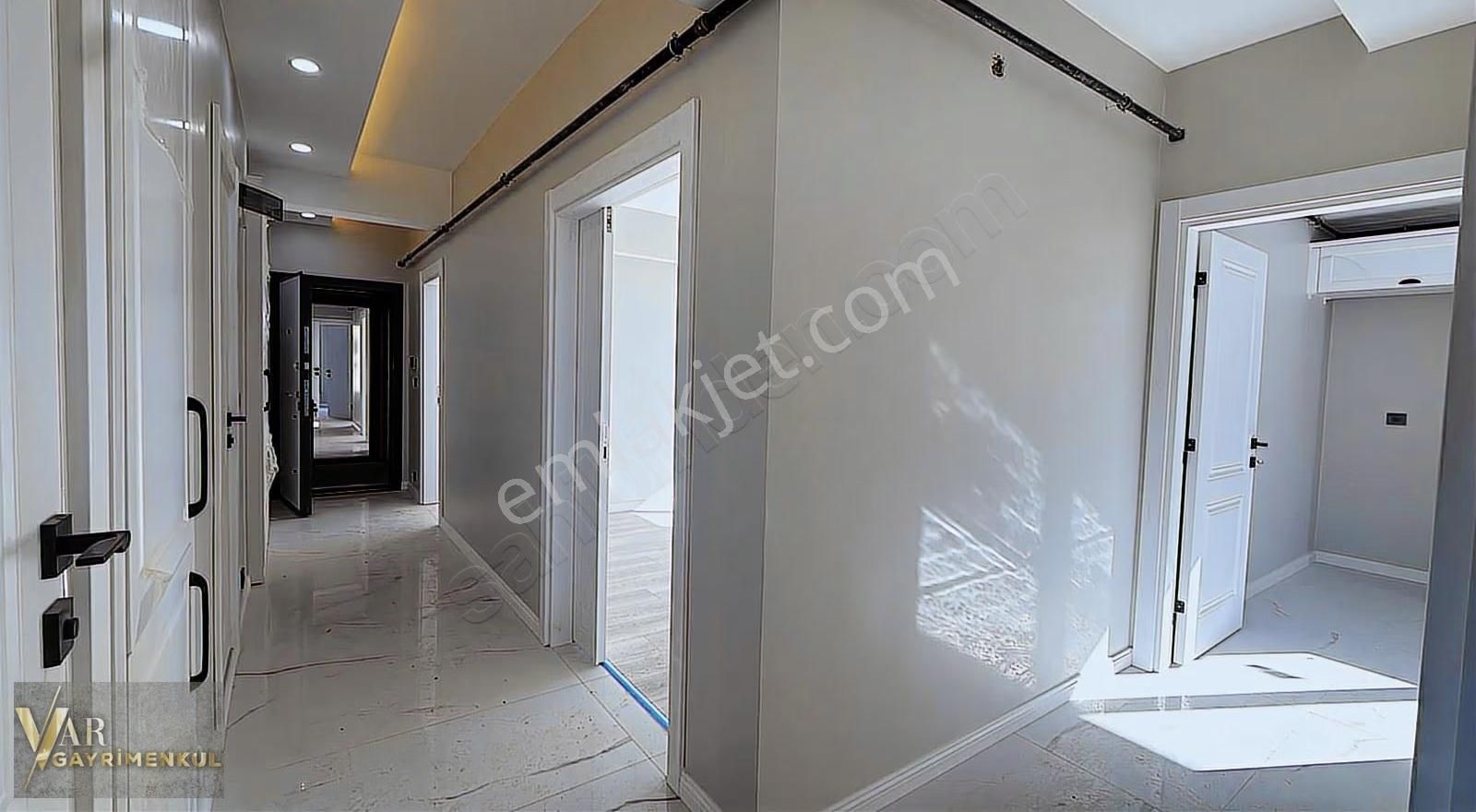 Kapaklı Atatürk Mah Merkezde 3+1 Lüx Ön Cephe İskanlı 0 Daire - Görsel 17