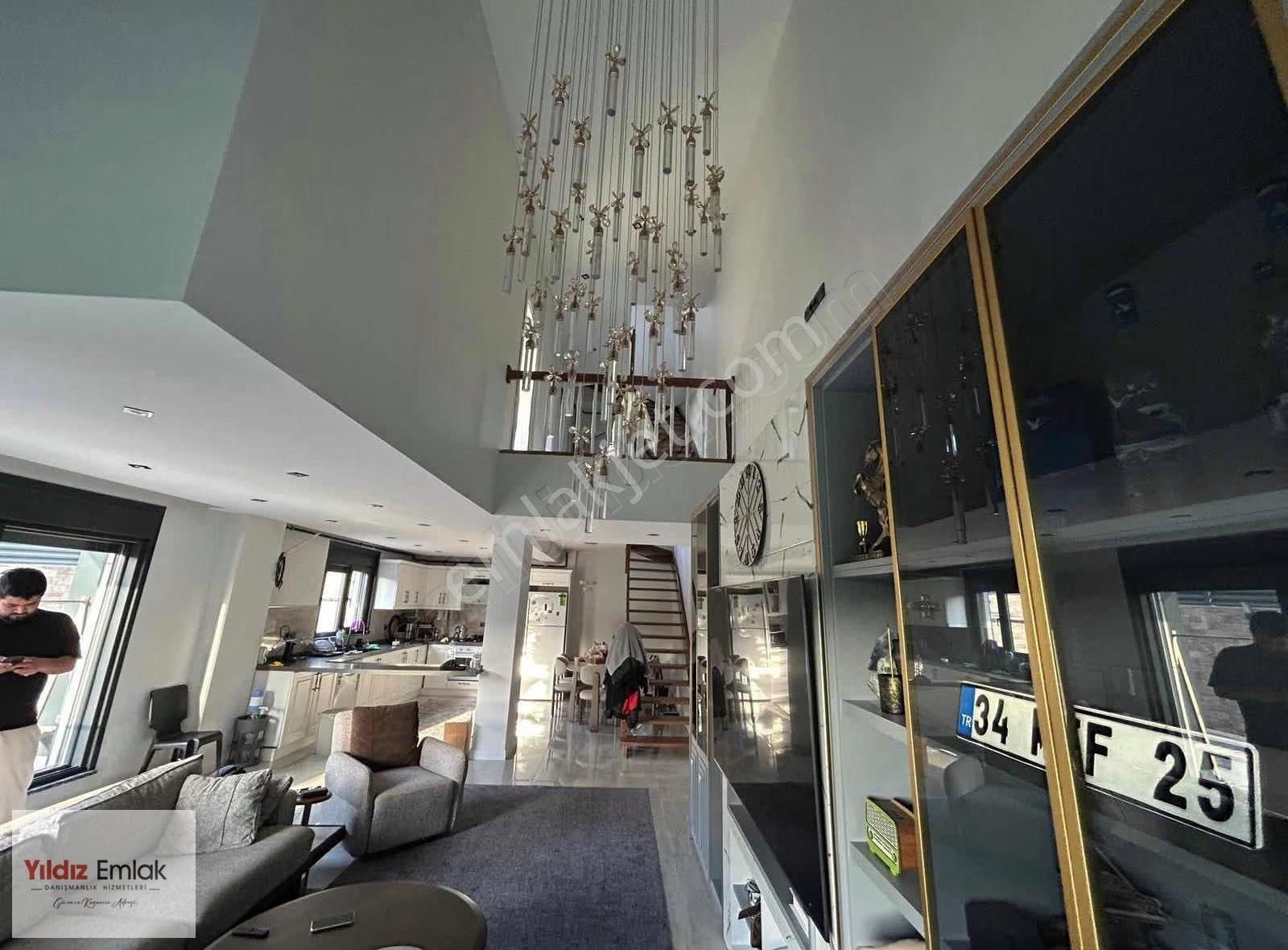 Bayramoğlu İş Bank Tesisleri Yanında Lüks Satılık Villa - Görsel 22