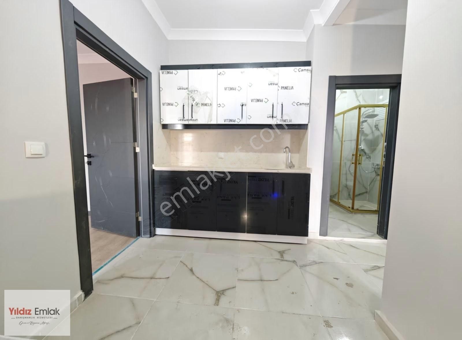 Cadde Üstü Satılık 4+1 Asansörlü Üst Dublkes İki Aileye Uygun - Görsel 32